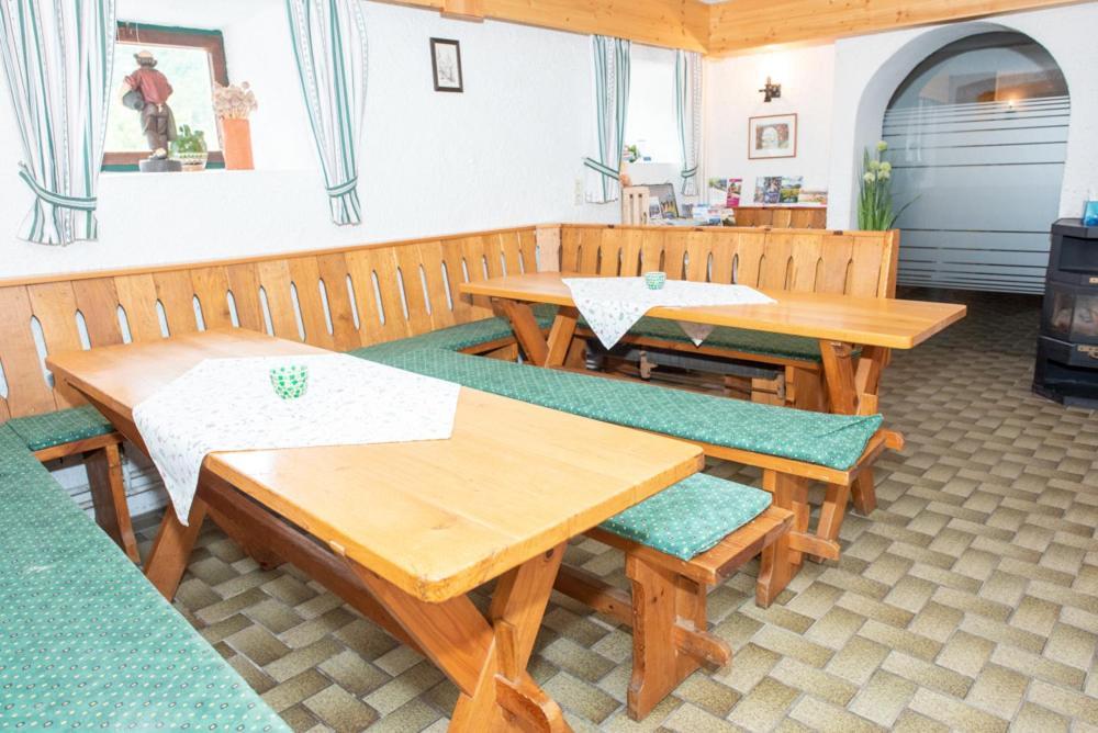 Gaestehaus Schuetz Шпиц Экстерьер фото